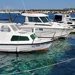Affittacamere Lastin Dvor Rogoznica (Sibenik-Knin)