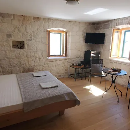 Guest house Lastin Dvor
