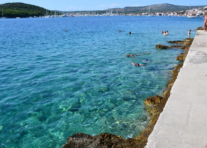 Gasthuis Lastin Dvor 3*