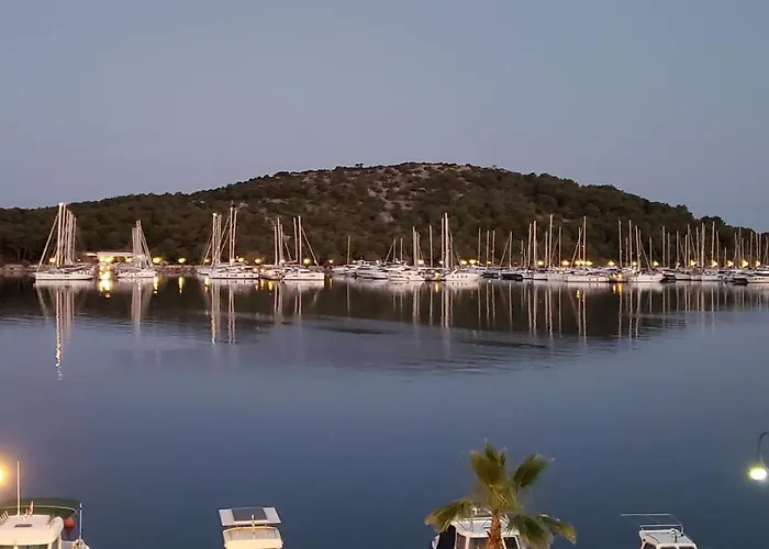 Gasthuis Lastin Dvor Rogoznica (Sibenik-Knin)