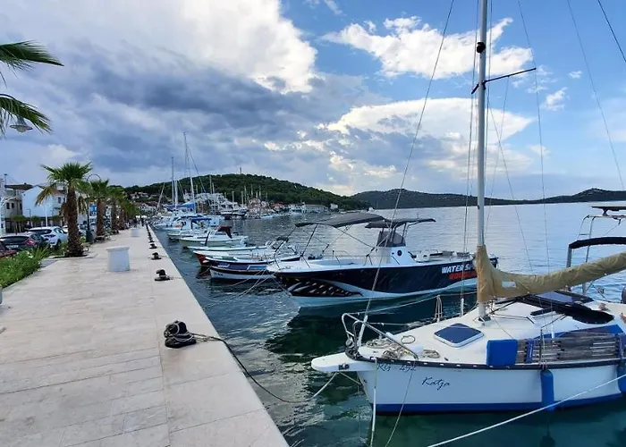 Lastin Dvor 3* Rogoznica (Sibenik-Knin)