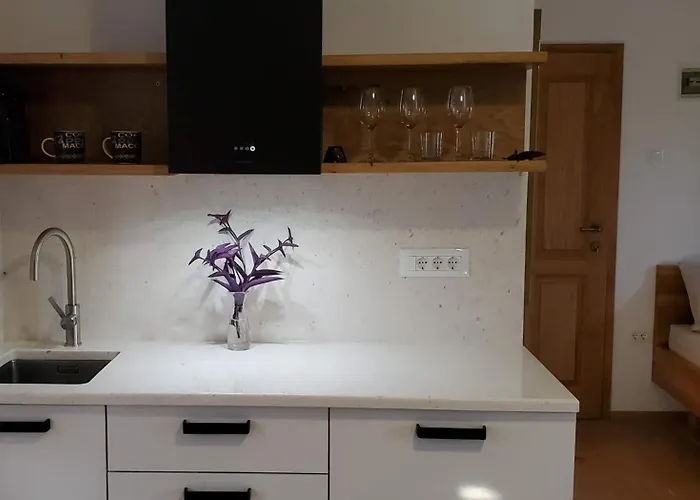 Guest house Lastin Dvor Rogoznica (Sibenik-Knin)