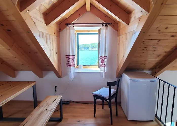 Lastin Dvor Guest house