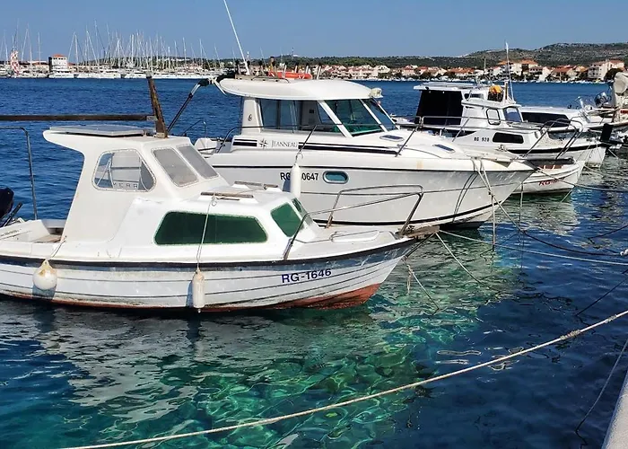 Gasthuis Lastin Dvor Rogoznica (Sibenik-Knin)