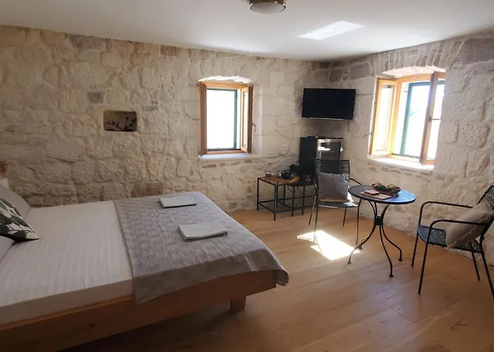 Guest house Lastin Dvor